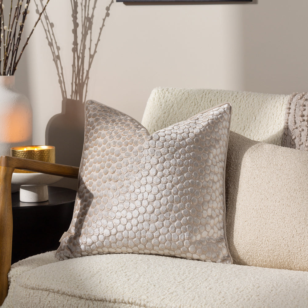 HÖEM LANZO CUT VELVET PIPED CUSHION