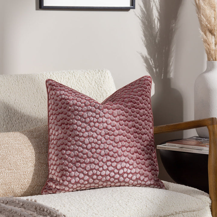 HÖEM LANZO CUT VELVET PIPED CUSHION