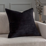 PAOLETTI LUXE VELVET PIPED CUSHION