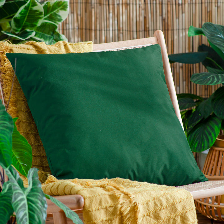 FURN. PLAIN OUTDOOR WATER & UV RESISTANT CUSHION