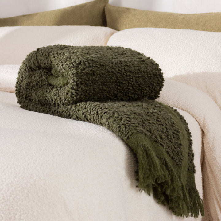 YARD ULSMERE THROW