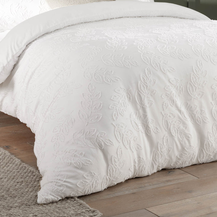 SEVILLE LEAF TUFTED SOFT TOUCH DUVET COVER SET